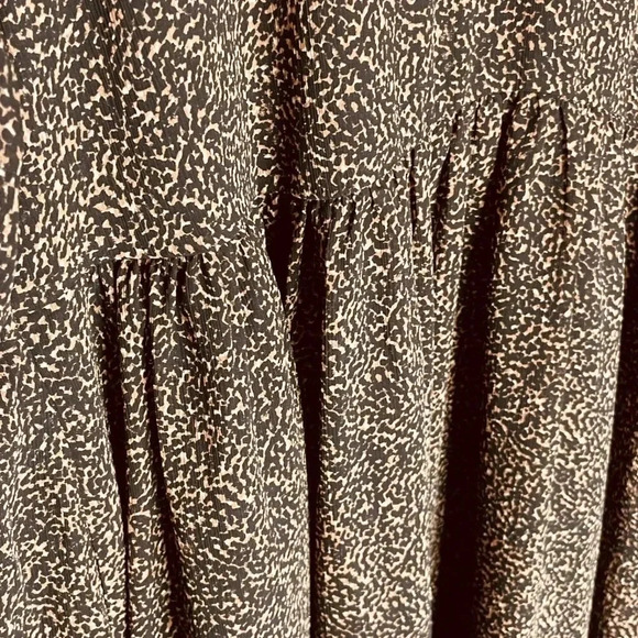 Madewell Crinkle Georgette V-Neck Babydoll Dress in Brushed Texture - Picture 10 of 16